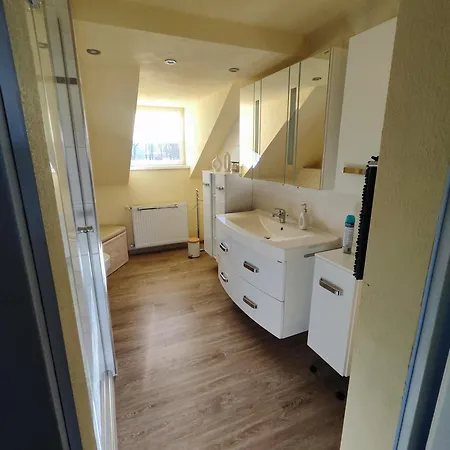 Zur Eiche Apartman